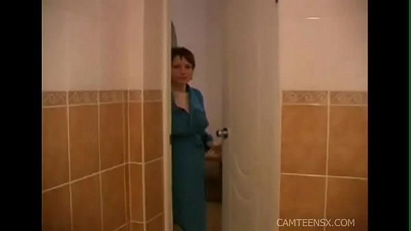 Pregnant wife jizzed on in bathroom